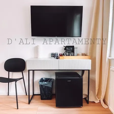 D'ali Mokra, 3 10 Poznan